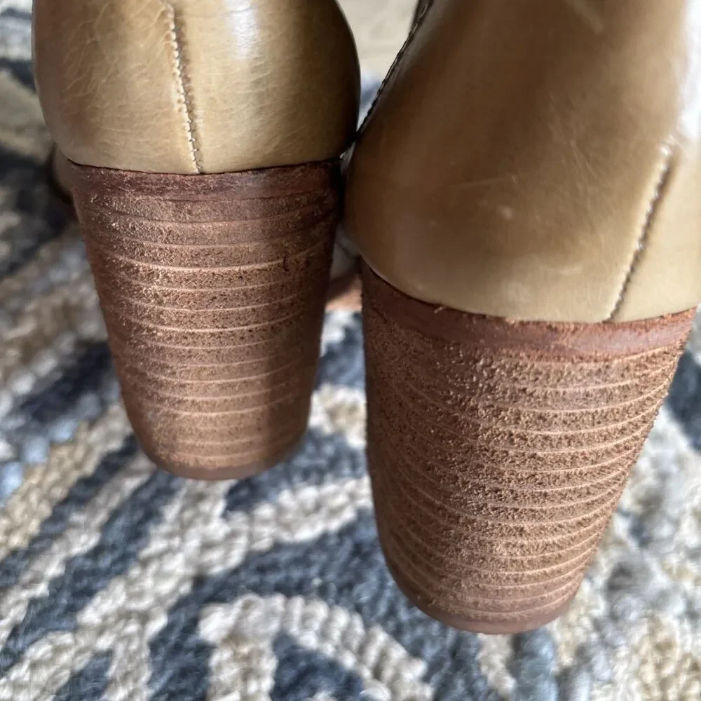 Vince Camuto vince camuto